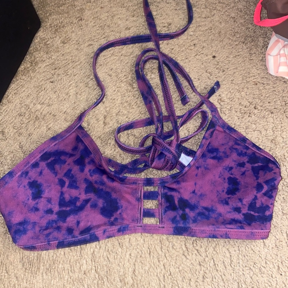 Jolyn bikini top